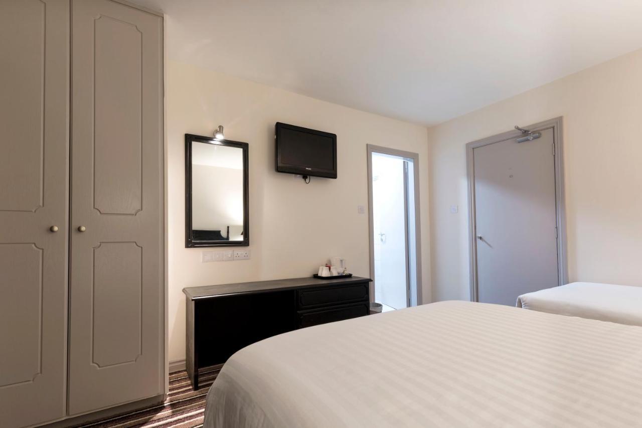 Ivy Tower Hotel Каслбар Екстер'єр фото